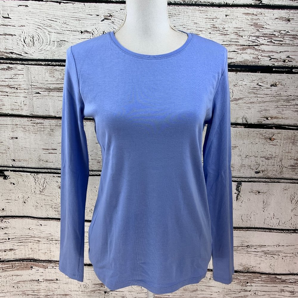 Talbots Women’s Long Sleeve Top Light Blue Pima Cotton Crewneck Size Medium